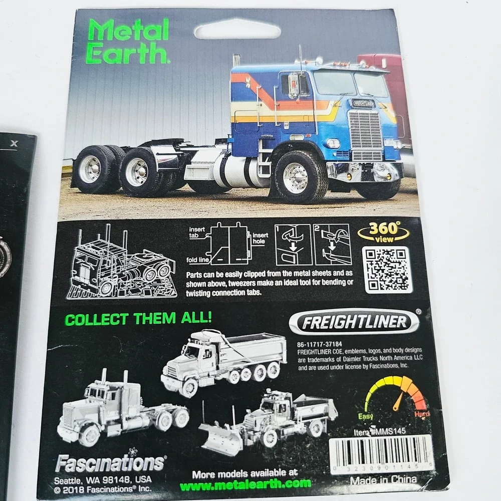 Metal‎ Earth 3D Steel Model Kit Lot of 3 Kawasaki Freightliner SR-71 Blackbird